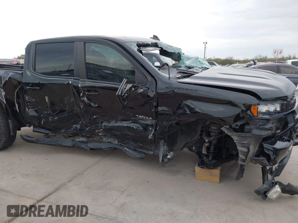 2021 Chevrolet Silverado 1500 RST with VIN 3GCPWDED0MG199357, listed as a IAAI auction lot 41355019 with 93,943 mi miles. Bid and sale history available at carsss.com. Image 6.
