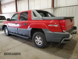 2005 Chevrolet Avalanche Z71 with VIN 3GNEK12Z65G169516, listed as a Copart auction lot 77784804 with 195,592 mi miles and Salvage Title. Bid and sale history available at carsss.com. Image 2.