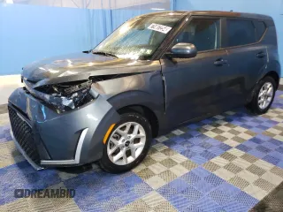 2023 Kia Soul LX with VIN KNDJ23AU4P7885628, listed as a Copart auction lot 71407254 with 15,497 mi miles and Clean Title. Bid and sale history available at carsss.com. Image 1.