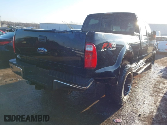 2010 Ford Super Duty F-250 SRW XL with VIN 1FTSW2BR6AEA14388, listed as a IAAI auction lot 41633890 with 251,600 mi miles. Bid and sale history available at carsss.com. Image 4.