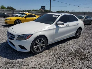 2019 Mercedes-Benz C 300 with VIN 55SWF8DB6KU309185, listed as a Copart auction lot 52327285 with 110,116 mi miles and Salvage title. Bid and sale history available at DreamBid. Image 1.