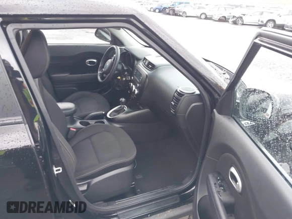 2016 Kia Soul z VIN KNDJN2A25G7342160, wystawiony jako IAAI lot #40857245 z przebiegiem 64 154 mil mil oraz . Historia ofert i sprzedaży dostępna na DreamBid. Obrazek 5.