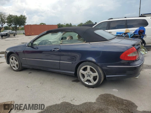 2007 Mercedes-Benz CLK 550 с VIN WDBTK72G87T076079, выставлен на аукционе Copart как лот 64653865 с пробегом 132 559 миль миль и Чистый • Clean title. История ставок и продаж доступна на DreamBid. Изображение 2.