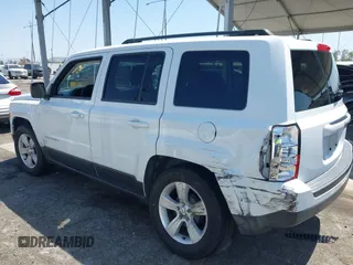 2016 Jeep Patriot High Altitude with VIN 1C4NJPFA0GD736029, listed as a IAAI auction lot 41978767 with 89,644 mi miles and . Bid and sale history available at carsss.com. Image 6.