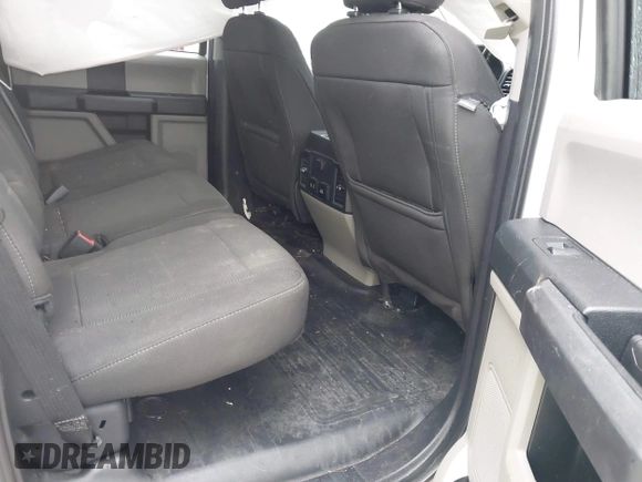 2018 Ford F-150 XL с VIN 1FTEW1E53JFD10706, выставлен на аукционе IAAI как лот 42327749 с пробегом 126 518 миль миль и . История ставок и продаж доступна на DreamBid. Изображение 8.