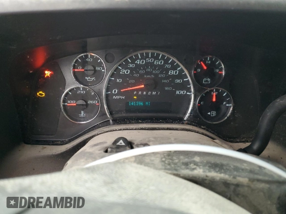 2019 GMC Savana Cargo z VIN 1GTW7AFG8K1272311, wystawiony jako Copart lot #87918855 z przebiegiem 141 396 mil mil oraz Szkody całkowita. Historia ofert i sprzedaży dostępna na DreamBid. Obrazek 9.