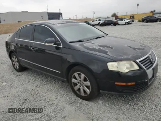 2008 Volkswagen Passat Turbo z VIN WVWJK73C58P031048, wystawiony jako Copart lot #72563814 z przebiegiem 175 435 mil mil oraz Szkoda całkowita • Salvage title. Historia ofert i sprzedaży dostępna na DreamBid. Obrazek 4.