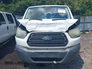 2016 Ford Transit Cargo с VIN 1FTYR1ZM9GKA44212, выставлен на аукционе IAAI как лот 42658023 с пробегом 302 509 миль миль и . История ставок и продаж доступна на DreamBid. Изображение 6.
