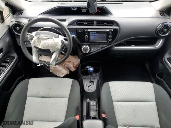2017 Toyota Prius c One with VIN JTDKDTB3XH1593538, listed as a Copart auction lot 46897005 with 84,016 mi miles and Salvage Title. Bid and sale history available at carsss.com. Image 8.