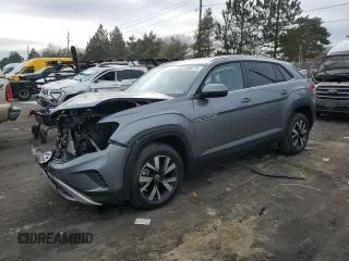 2023 Volkswagen Atlas SE с VIN 1V2LC2CA9PC214495, выставлен на аукционе Copart как лот 45463715 с пробегом 42 195 миль миль и Списание • Salvage title. История ставок и продаж доступна на DreamBid. Изображение 1.
