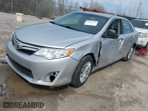2012 Toyota Camry L with VIN 4T1BF1FK4CU143130, listed as a IAAI auction lot 41961729 with 120,987 mi miles. Bid and sale history available at carsss.com. Image 2.