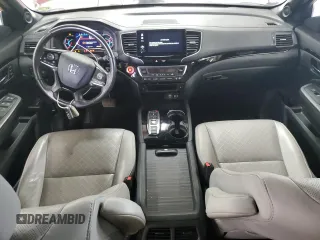 2020 Honda Passport Touring with VIN 5FNYF8H90LB018300, listed as a Copart auction lot 63437595 with 27,740 mi miles and Salvage title. Bid and sale history available at DreamBid. Image 8.