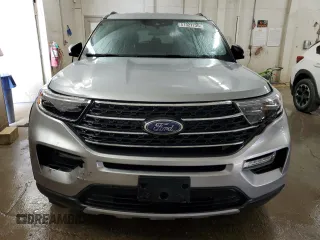 2023 Ford Explorer XLT with VIN 1FMSK8DH9PGA59157, listed as a Copart auction lot 51327735 with 63,951 mi miles and Salvage Title. Bid and sale history available at carsss.com. Image 5.