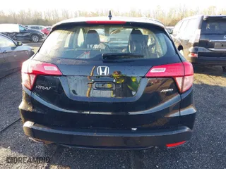 2017 Honda HR-V LX with VIN 3CZRU6H37HG708700, listed as a IAAI auction lot 41407005 with 41,106 mi miles. Bid and sale history available at carsss.com. Image 15.