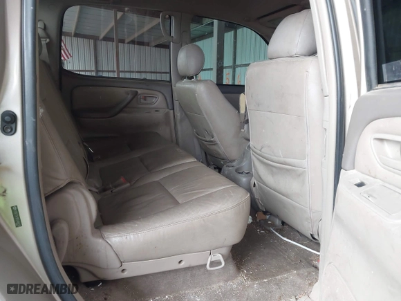 2005 Toyota Tundra SR5 with VIN 5TBET34195S493658, listed as a IAAI auction lot 41225461 with 280,510 mi miles. Bid and sale history available at carsss.com. Image 8.