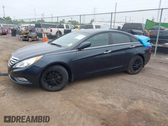 2013 Hyundai Sonata Limited z VIN 5NPEC4AC4DH694343, wystawiony jako IAAI lot #42493675 z przebiegiem 132 551 mil mil oraz . Historia ofert i sprzedaży dostępna na DreamBid. Obrazek 19.