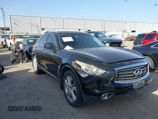 2014 Infiniti QX70 with VIN JN8CS1MU5EM450712, listed as a IAAI auction lot 41734354 with 164,349 mi miles and . Bid and sale history available at DreamBid. Image 1.