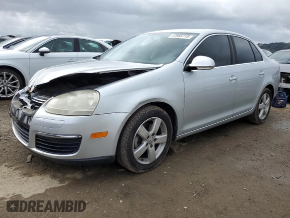 2008 Volkswagen Jetta SE with VIN 3VWRZ71K78M073068, listed as a Copart auction lot 47866115 with 121,071 mi miles and Salvage title. Bid and sale history available at DreamBid. Image 1.
