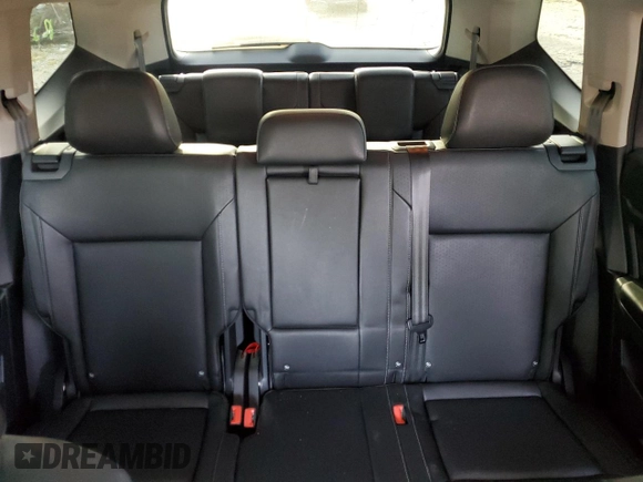 2018 Volkswagen Atlas SEL z VIN 1V2ER2CA4JC503864, wystawiony jako Copart lot #54832325 z przebiegiem 62 272 mil mil oraz Szkoda całkowita • Salvage title. Historia ofert i sprzedaży dostępna na DreamBid. Obrazek 10.