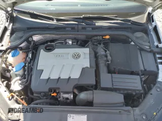 2012 Volkswagen Jetta TDI w/Premium & Nav с VIN 3VWLL7AJ4CM426910, выставлен на аукционе Copart как лот 53111065 с пробегом 137 376 миль миль и Списание • Salvage title. История ставок и продаж доступна на DreamBid. Изображение 11.