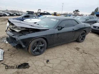 2014 Dodge Challenger R/T Plus z VIN 2C3CDYBT7EH250351, wystawiony jako Copart lot #43872685 z przebiegiem 53 080 mil mil oraz Czysty tytuł • Clean title. Historia ofert i sprzedaży dostępna na DreamBid. Obrazek 1.