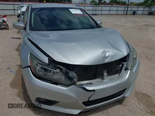 2017 Nissan Altima S z VIN 1N4AL3AP7HC275003, wystawiony jako IAAI lot #42420564 z przebiegiem 127 566 mil mil oraz . Historia ofert i sprzedaży dostępna na DreamBid. Obrazek 6.