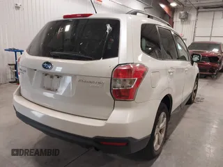 2014 Subaru Forester 2.5i Premium with VIN JF2SJAECXEH556132, listed as a IAAI auction lot 41915372 with 139,214 mi miles. Bid and sale history available at carsss.com. Image 4.