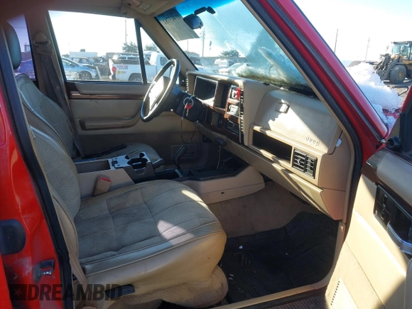 1996 Jeep Cherokee Country with VIN 1J4FJ78S1TL245327, listed as a IAAI auction lot 41443781 with 245,889 mi miles. Bid and sale history available at carsss.com. Image 5.