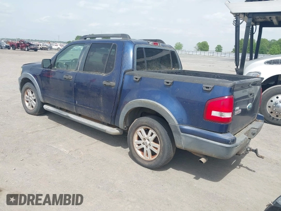 2008 Ford Explorer Sport Trac XLT with VIN 1FMEU31E08UA60866, listed as a IAAI auction lot 42264255 with 313,188 mi miles and . Bid and sale history available at DreamBid. Image 3.