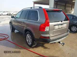 2010 Volvo XC90 I6 with VIN YV4982CY6A1532939, listed as a IAAI auction lot 41754456 with 1 mi miles. Bid and sale history available at carsss.com. Image 3.