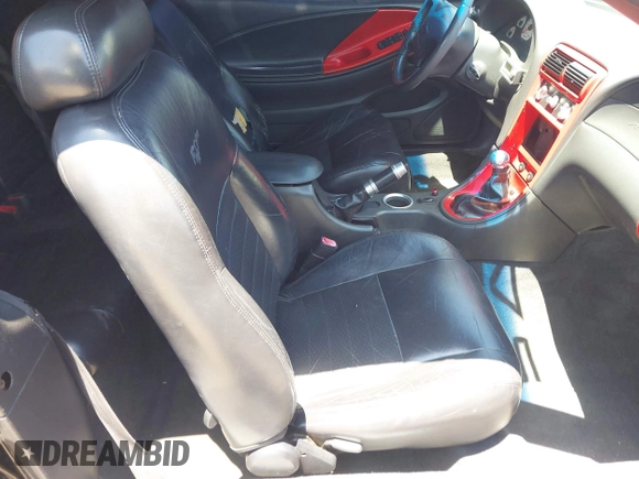 2002 Ford Mustang GT Deluxe with VIN 1FAFP45X92F229236, listed as a IAAI auction lot 42565552 with 122,504 mi miles and . Bid and sale history available at DreamBid. Image 5.
