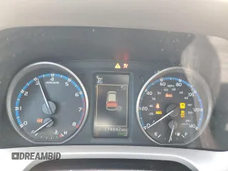 2018 Toyota RAV4 XLE with VIN 2T3RFREVXJW841741, listed as a Copart auction lot 51378385 with 114,842 mi miles and Salvage Title. Bid and sale history available at carsss.com. Image 9.