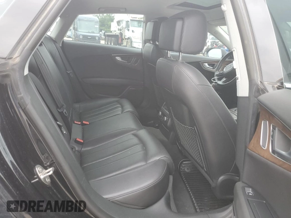 2014 Audi A7 Prestige with VIN WAU2GAFC0EN131545, listed as a Copart auction lot 57294245 with 117,646 mi miles and Salvage title. Bid and sale history available at DreamBid. Image 10.