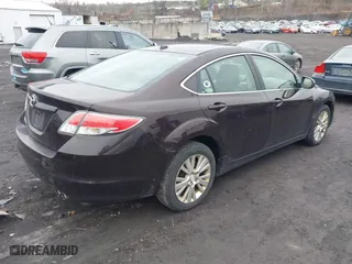 2010 Mazda Mazda6 i Touring Plus with VIN 1YVHZ8CH1A5M45421, listed as a IAAI auction lot 41983679 with 209,975 mi miles. Bid and sale history available at carsss.com. Image 4.
