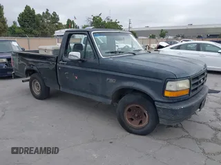 1994 Ford F-150 with VIN 1FTDF15Y3RLA06553, listed as a IAAI auction lot 42464636 with 190,820 mi miles and . Bid and sale history available at DreamBid. Image 1.