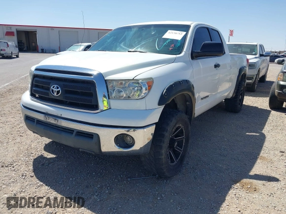 2011 Toyota Tundra z VIN 5TFRM5F1XBX028424, wystawiony jako IAAI lot #42138712 z przebiegiem 182 376 mil mil oraz . Historia ofert i sprzedaży dostępna na DreamBid. Obrazek 2.