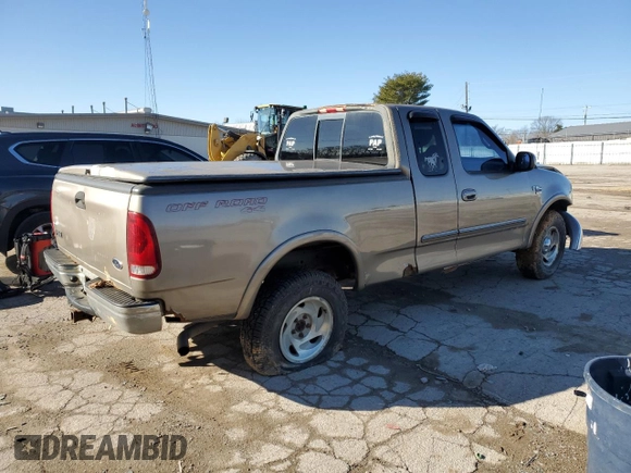 2001 Ford F-150 XL with VIN 1FTRX18L11NA45878, listed as a Copart auction lot 44269355 with 0 mi miles and Salvage Title. Bid and sale history available at carsss.com. Image 3.