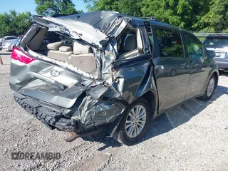 2011 Toyota Sienna XLE AAS with VIN 5TDYK3DC4BS136568, listed as a IAAI auction lot 42639252 with 239,020 mi miles and . Bid and sale history available at DreamBid. Image 4.