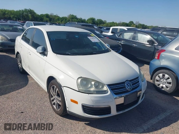 2008 Volkswagen Jetta Sedan S with VIN 3VWJM71K78M180956, listed as a IAAI auction lot 41969958 with 1 mi miles. Bid and sale history available at carsss.com. Image 1.