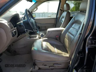 2005 Ford Explorer XLT с VIN 1FMZU73E25UA80666, выставлен на аукционе Copart как лот 53262445 с пробегом 210 387 миль миль и Списание • Salvage title. История ставок и продаж доступна на DreamBid. Изображение 7.