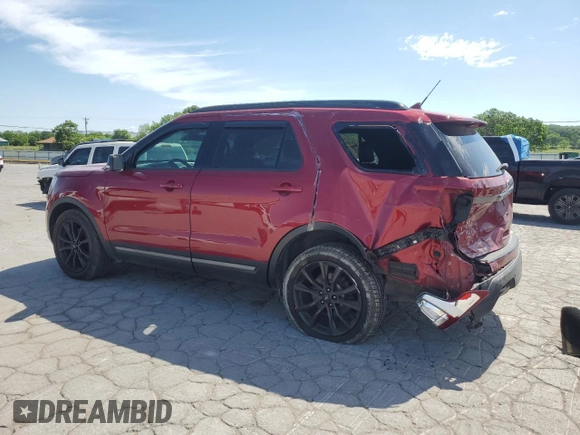 2019 Ford Explorer XLT z VIN 1FM5K8DH7KGA66873, wystawiony jako Copart lot #57349165 z przebiegiem 96 464 mil mil oraz Szkoda całkowita • Salvage title. Historia ofert i sprzedaży dostępna na DreamBid. Obrazek 2.