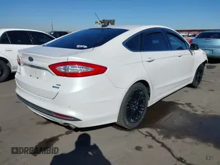 2016 Ford Fusion SE with VIN 3FA6P0HD4GR384880, listed as a IAAI auction lot 41663361 with 125,352 mi miles. Bid and sale history available at carsss.com. Image 4.