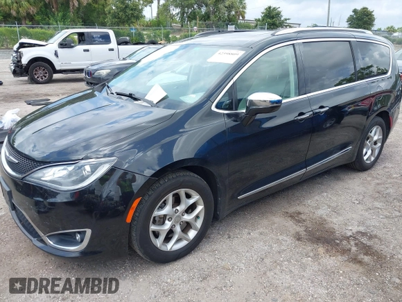 2020 Chrysler Pacifica Limited z VIN 2C4RC1GG5LR272593, wystawiony jako IAAI lot #42398809 z przebiegiem 96 957 mil mil oraz . Historia ofert i sprzedaży dostępna na DreamBid. Obrazek 17.