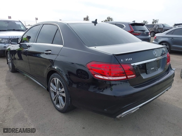2016 Mercedes-Benz E-Class E 350 Sport with VIN WDDHF5KB6GB264678, listed as a IAAI auction lot 40978177 with 106,285 mi miles. Bid and sale history available at carsss.com. Image 3.