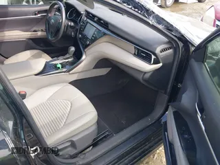 2020 Toyota Camry SE z VIN 4T1G11AK5LU973546, wystawiony jako IAAI lot #41956098 z przebiegiem 62 978 mil mil oraz . Historia ofert i sprzedaży dostępna na DreamBid. Obrazek 5.