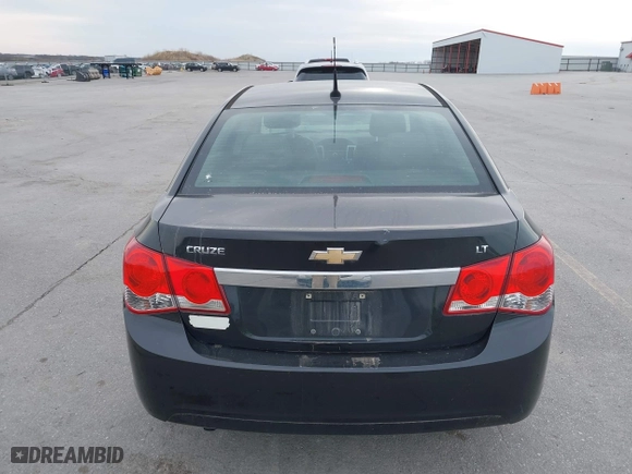 2011 Chevrolet Cruze LT w/2LT with VIN 1G1PG5S9XB7105604, listed as a IAAI auction lot 42019978 with 123,090 mi miles. Bid and sale history available at carsss.com. Image 13.