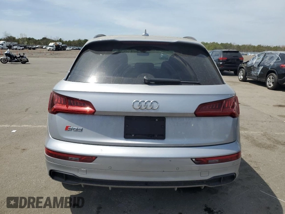 2019 Audi SQ5 Premium Plus with VIN WA1B4AFY2K2131402, listed as a Copart auction lot 54062965 with 32,639 mi miles and Salvage Title. Bid and sale history available at DreamBid. Image 6.