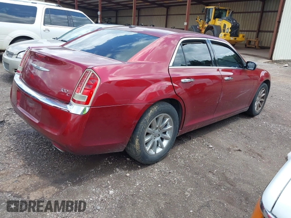 2014 Chrysler 300 C z VIN 2C3CCAEG3EH379888, wystawiony jako IAAI lot #42508878 z przebiegiem 256 320 mil mil oraz . Historia ofert i sprzedaży dostępna na DreamBid. Obrazek 4.