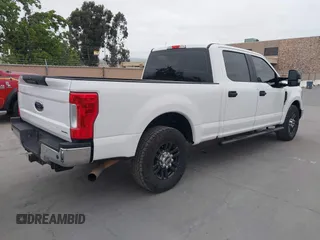 2019 Ford F-250 XL with VIN 1FT7W2A66KEF60607, listed as a IAAI auction lot 42121732 with 109,159 mi miles and . Bid and sale history available at DreamBid. Image 4.