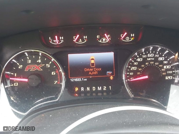 2013 Ford F-150 XL with VIN 1FTFW1CT7DFB60657, listed as a IAAI auction lot 41562282 with 121,633 mi miles. Bid and sale history available at carsss.com. Image 7.